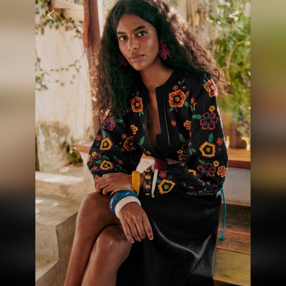 Sezane Damia Blouse - Black with Multicolor Floral Embroidery